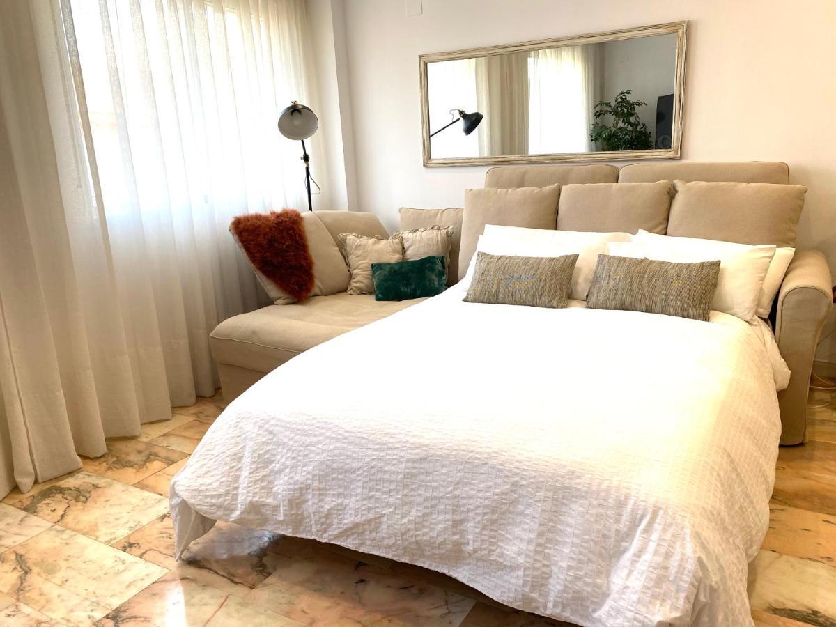 Appartamento Apartamento A 150 Metros Casco Antiguo Cordova Esterno foto