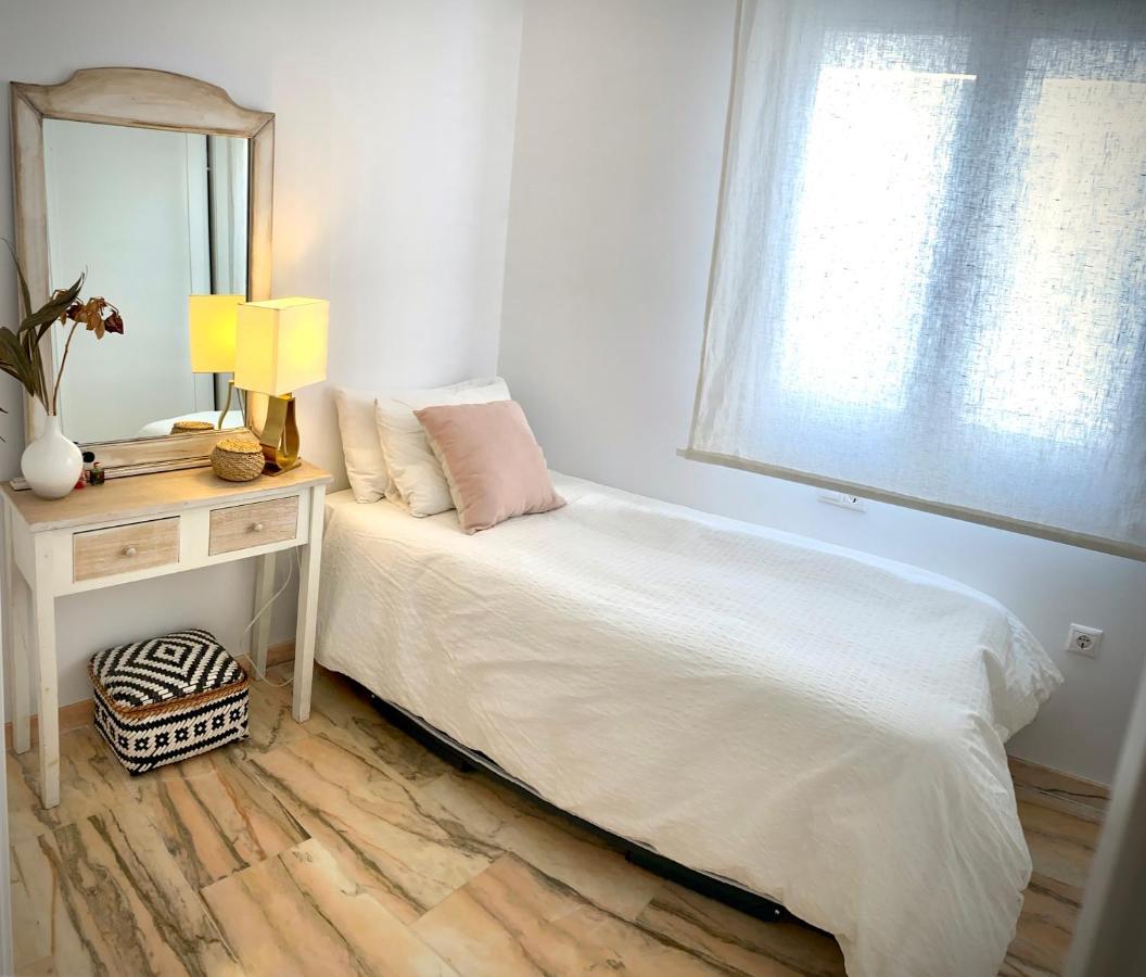 Appartamento Apartamento A 150 Metros Casco Antiguo Cordova Esterno foto
