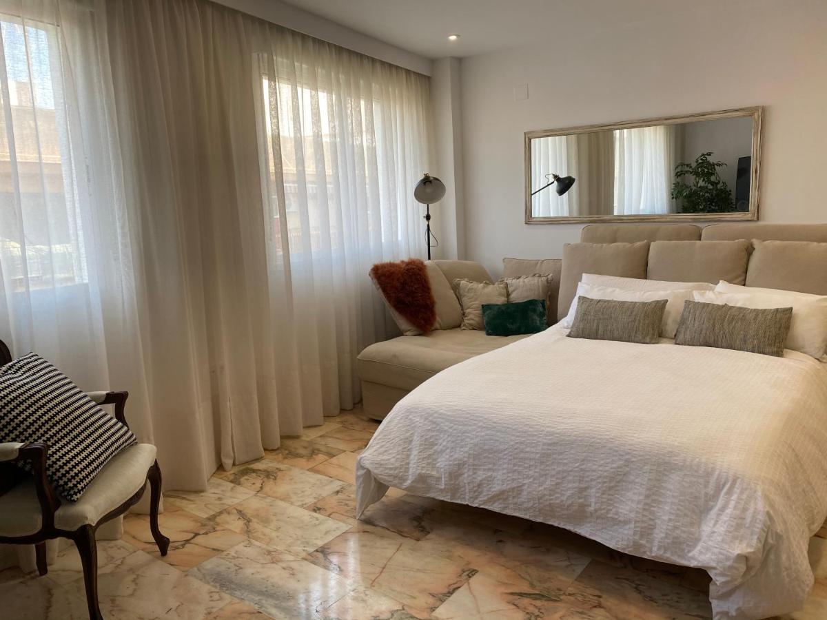Appartamento Apartamento A 150 Metros Casco Antiguo Cordova Esterno foto